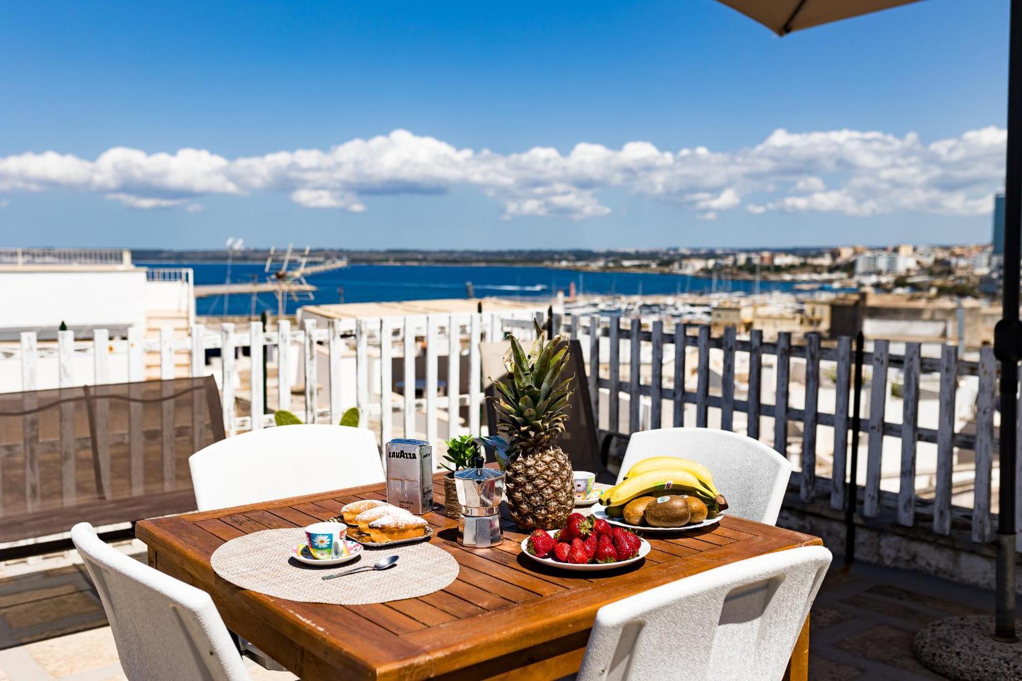 Corte De Maio - Exclusive Terrace - By Click Salento Галлиполи Экстерьер фото